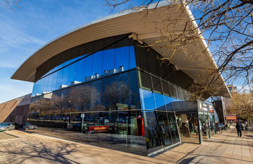 mercado de Valdespartera -edificio